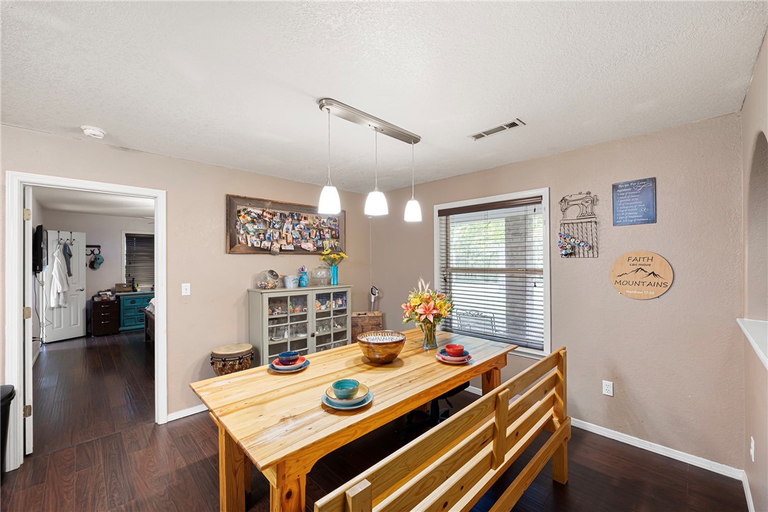 GOLDEN POND - Residential