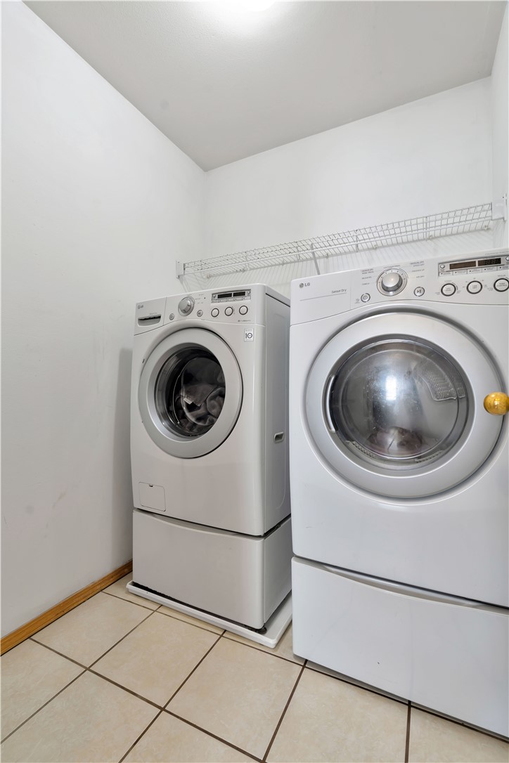 Oakwoods Sub Ph I - Residential