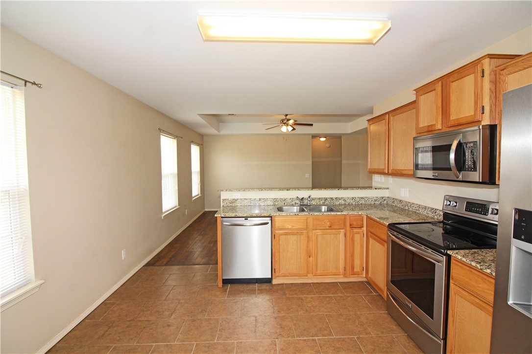 Willow Crossing Ph I Centerton - Residential Lease