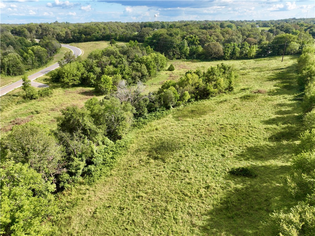Tontitown Outlots 2000 Annex - Land