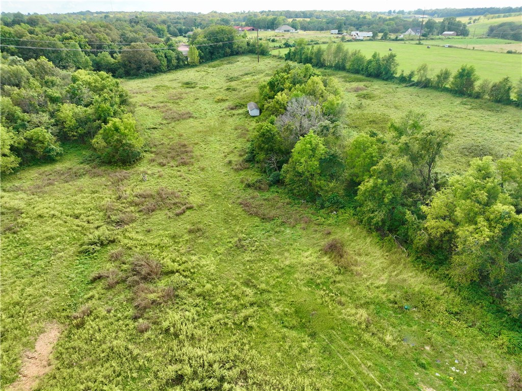 Tontitown Outlots 2000 Annex - Land