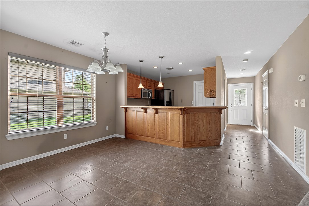 24-19-30-ROGERS - Residential