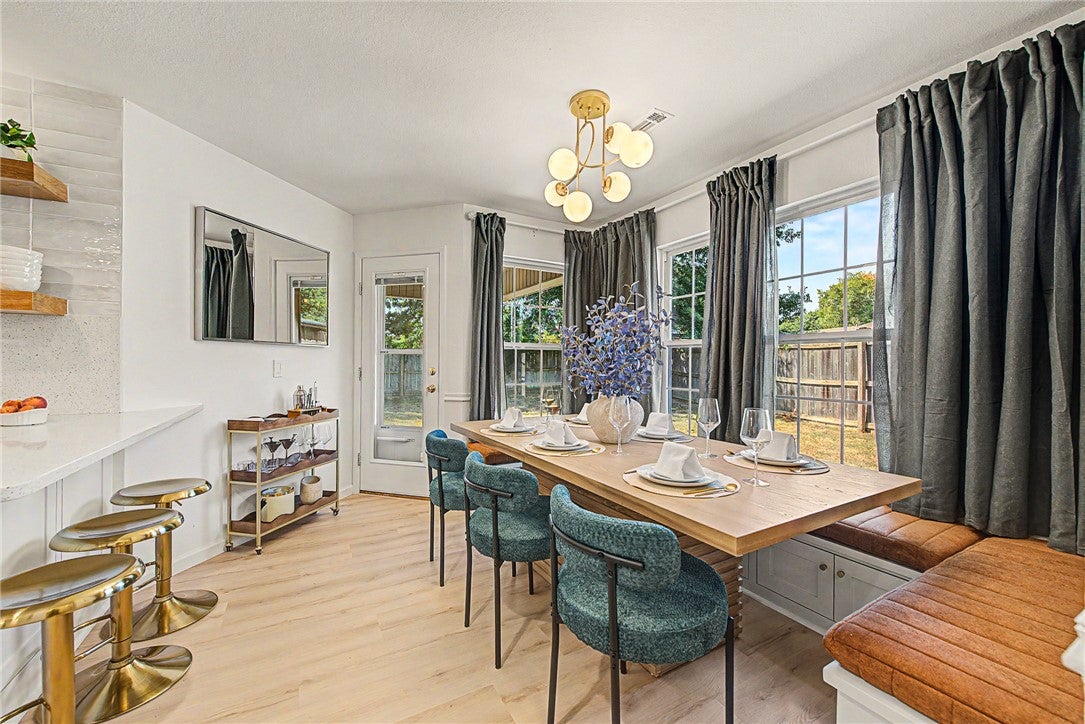 2708 Pleasant View Lane