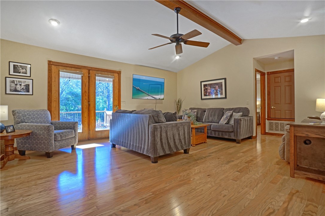 Hickory Hills - Residential