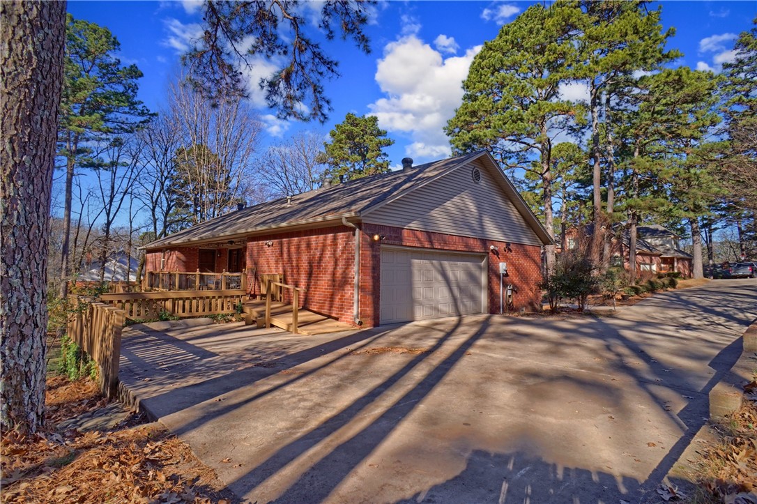 Hickory Hills - Residential