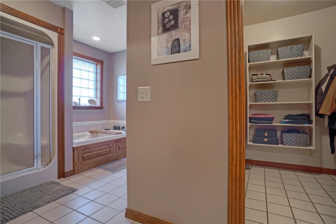 Hickory Hills - Residential