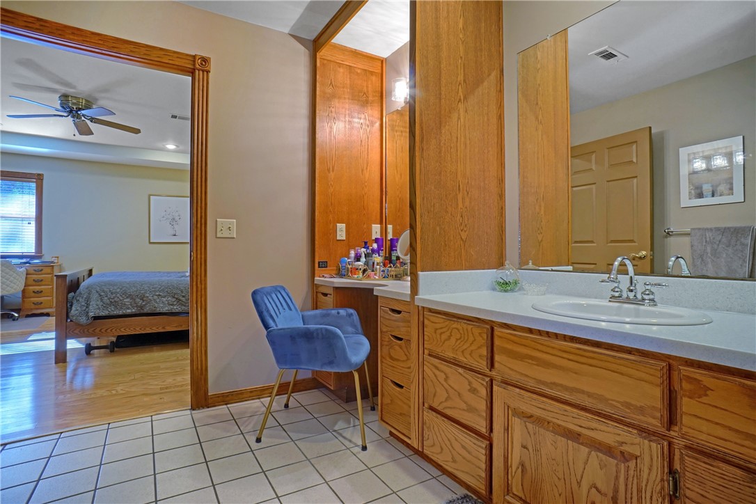 Hickory Hills - Residential