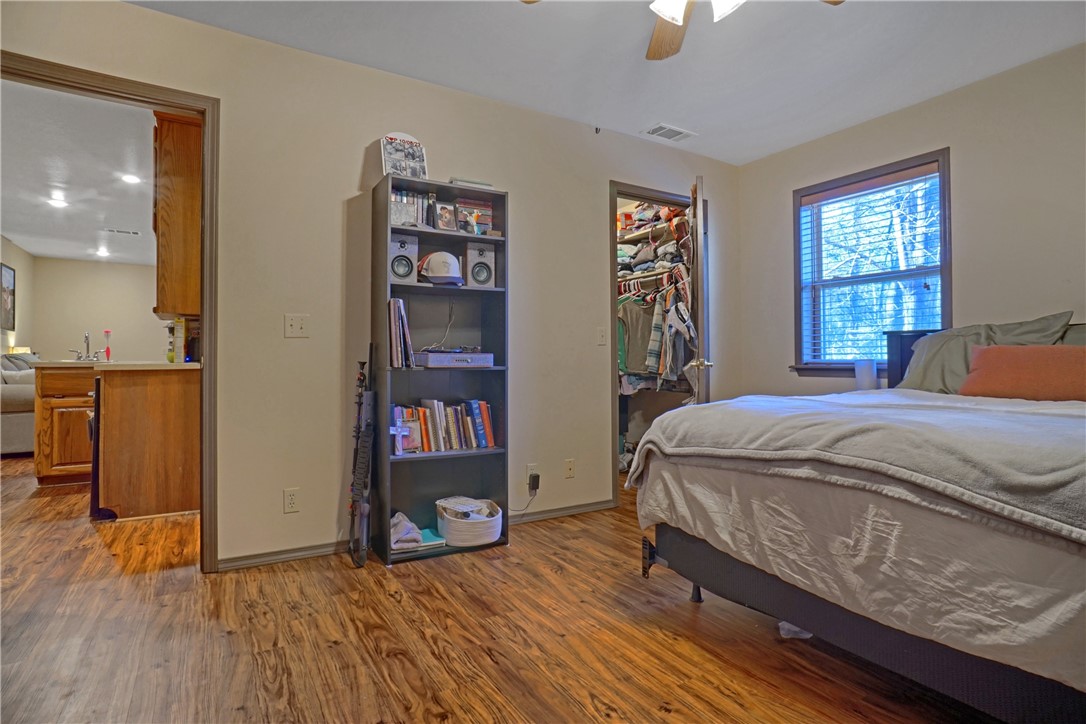 Hickory Hills - Residential