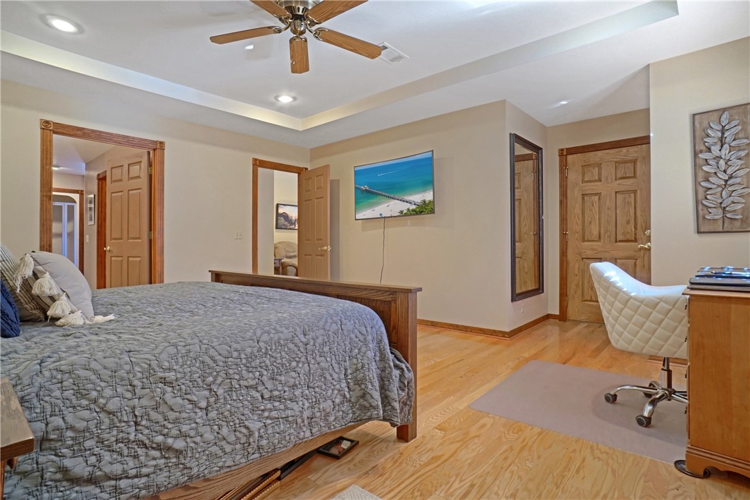 Hickory Hills - Residential