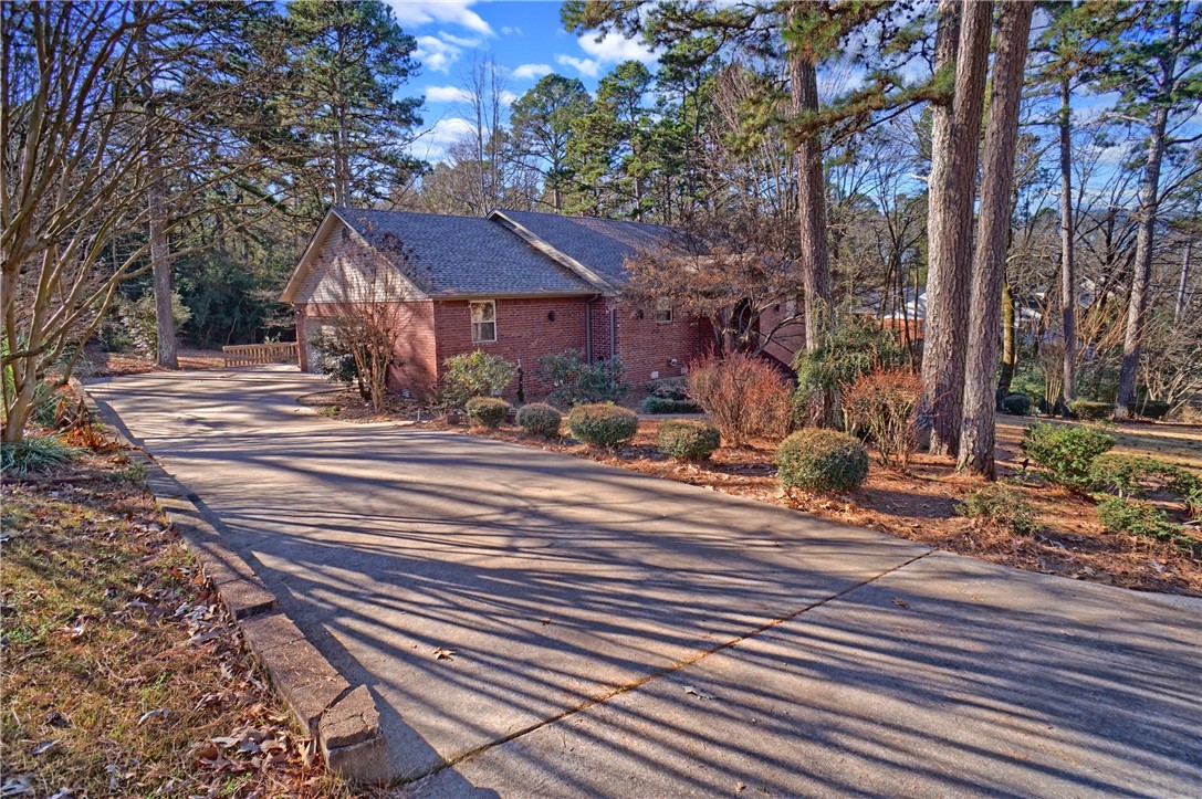 Hickory Hills - Residential