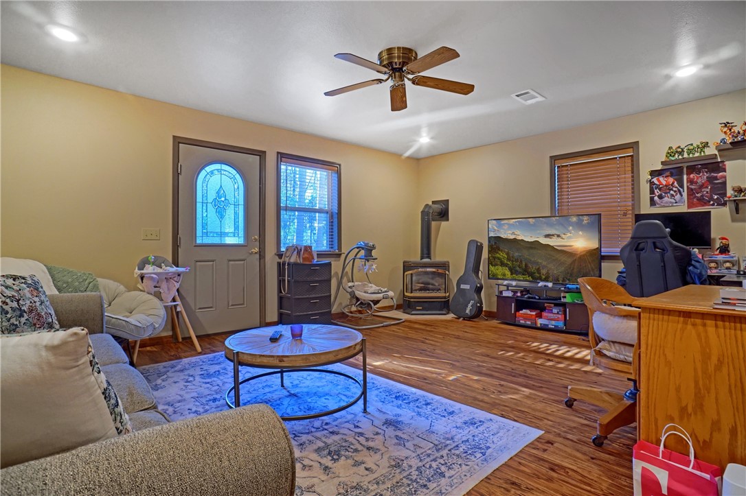 Hickory Hills - Residential