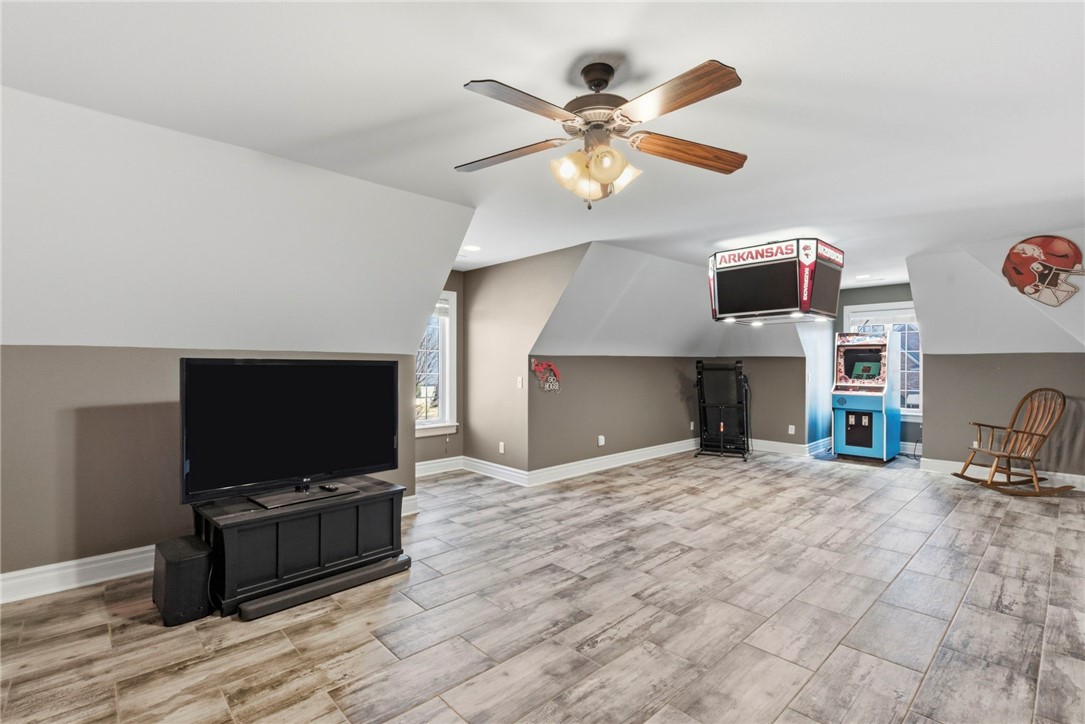 Windsor Manor Sub Bentonville - Residential