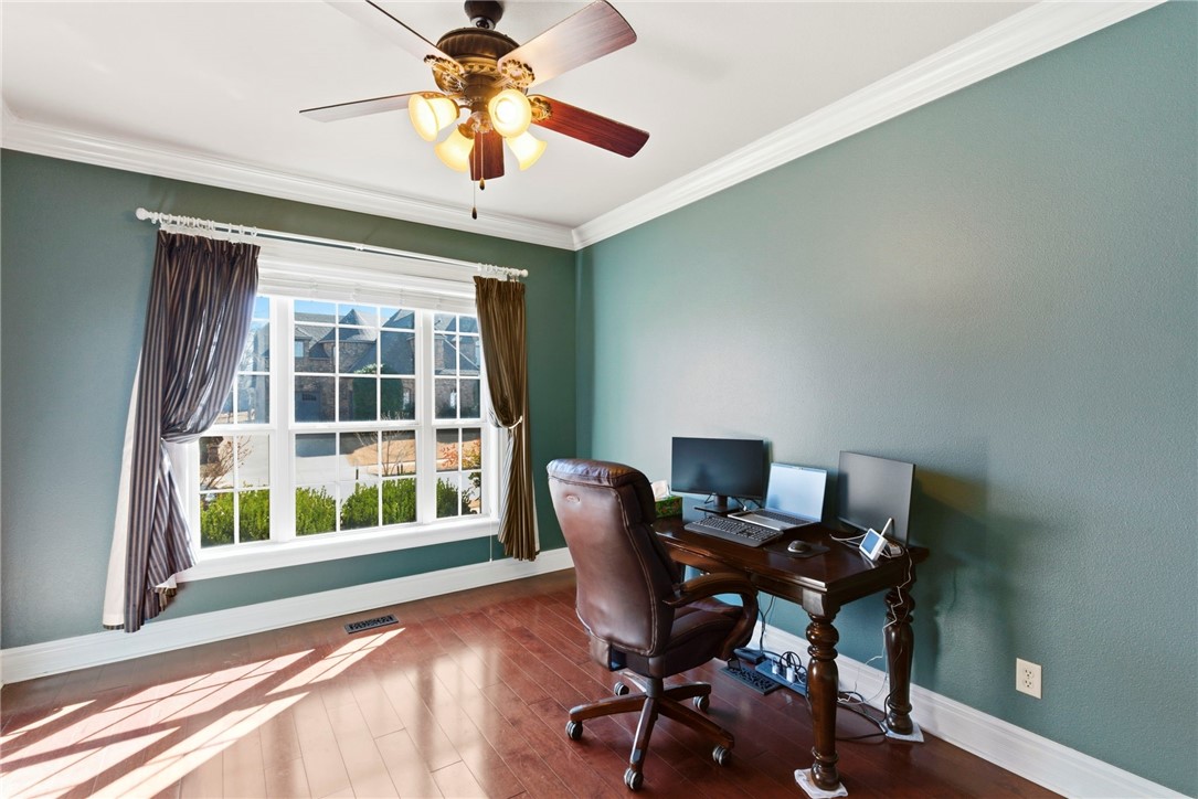 Windsor Manor Sub Bentonville - Residential