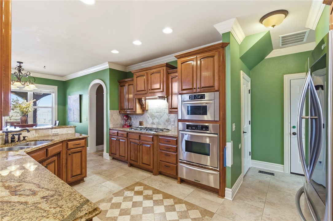 Windsor Manor Sub Bentonville - Residential