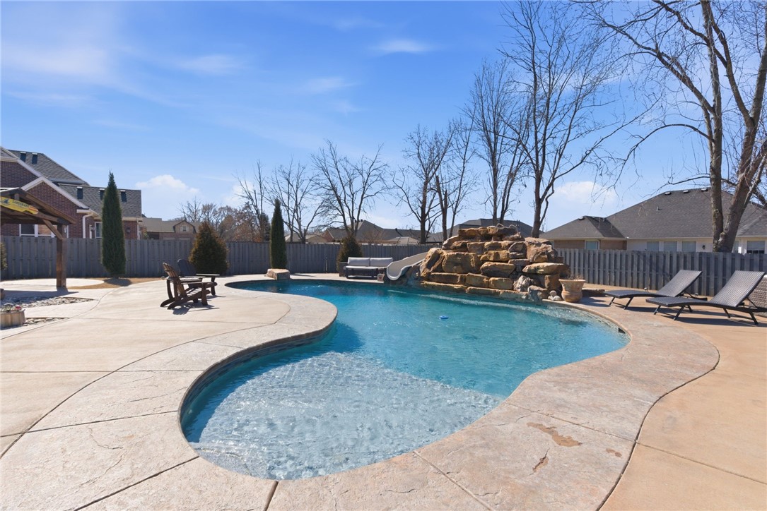 Windsor Manor Sub Bentonville - Residential