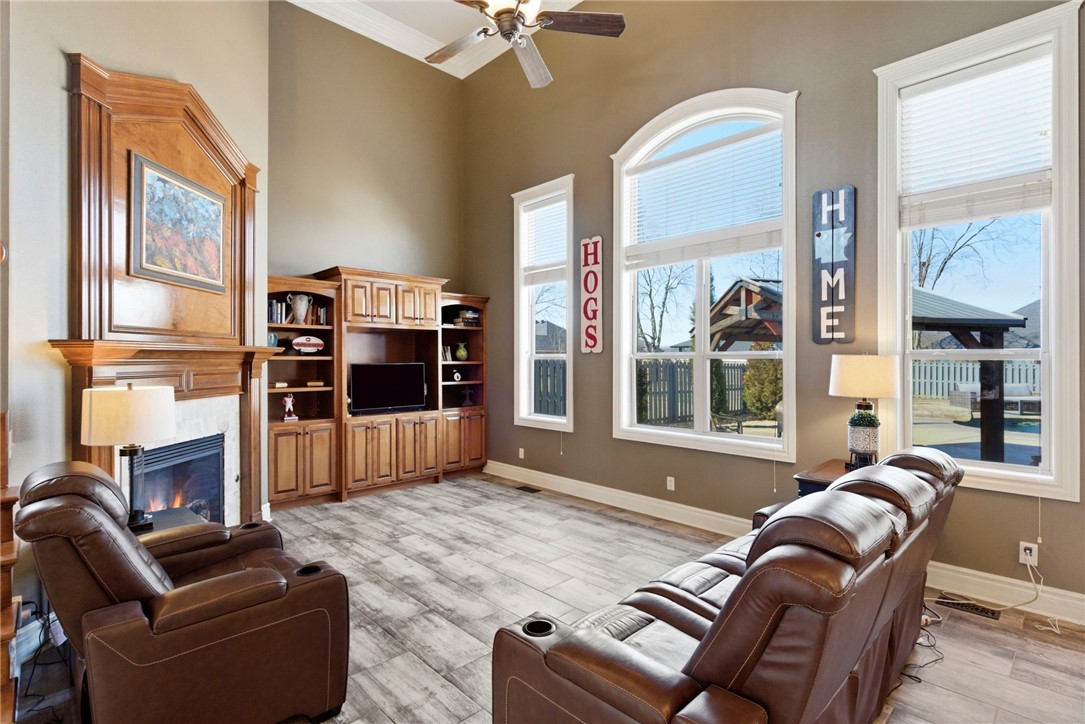 Windsor Manor Sub Bentonville - Residential