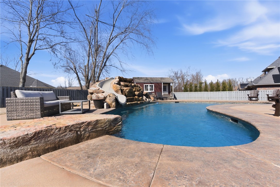 Windsor Manor Sub Bentonville - Residential