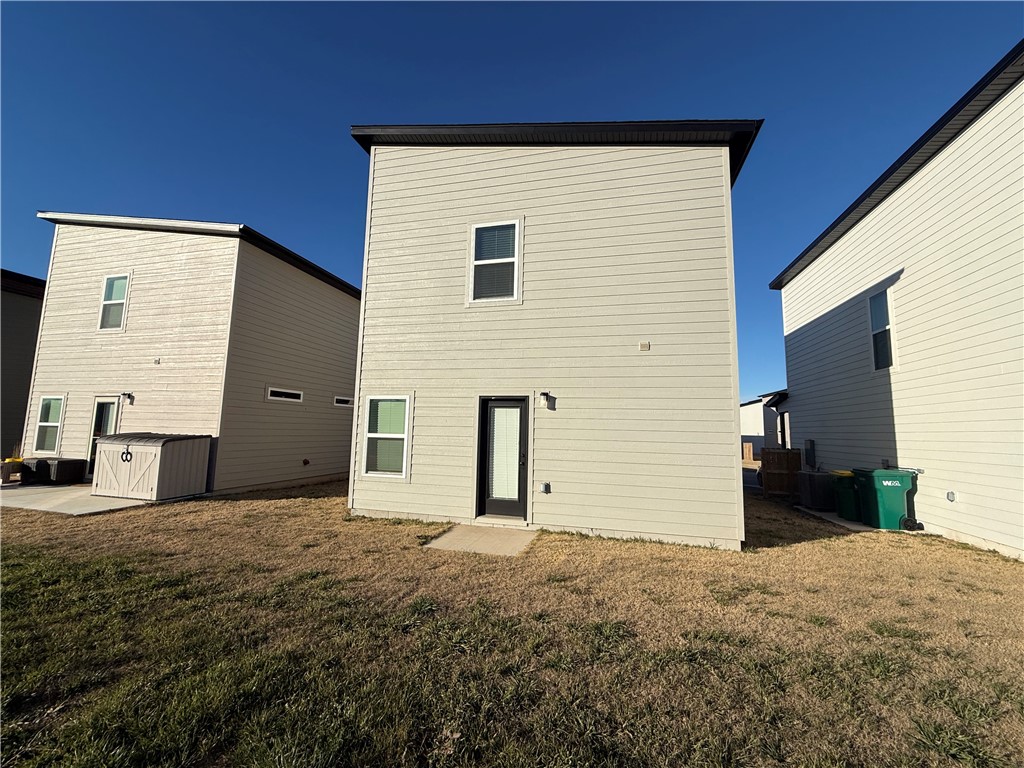 Featherston Village Ph 2 Centerton - Residential Lease