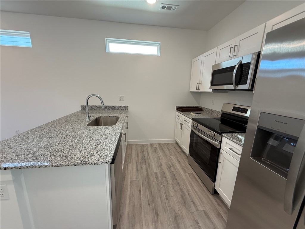 Featherston Village Ph 2 Centerton - Residential Lease