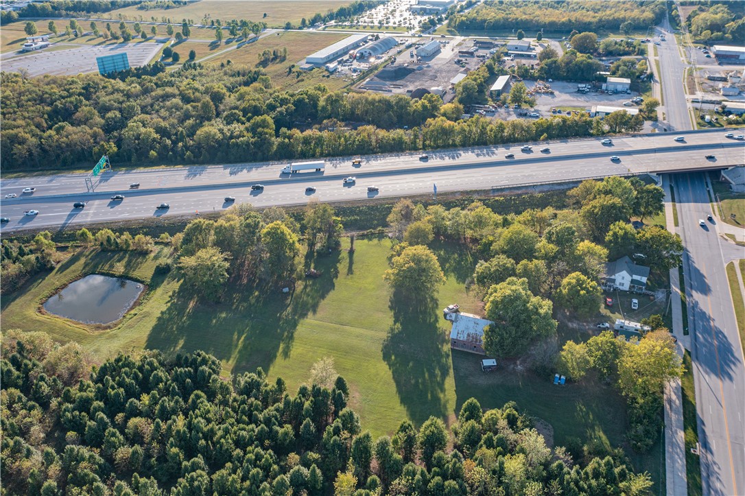 Fayetteville Outlots - Land