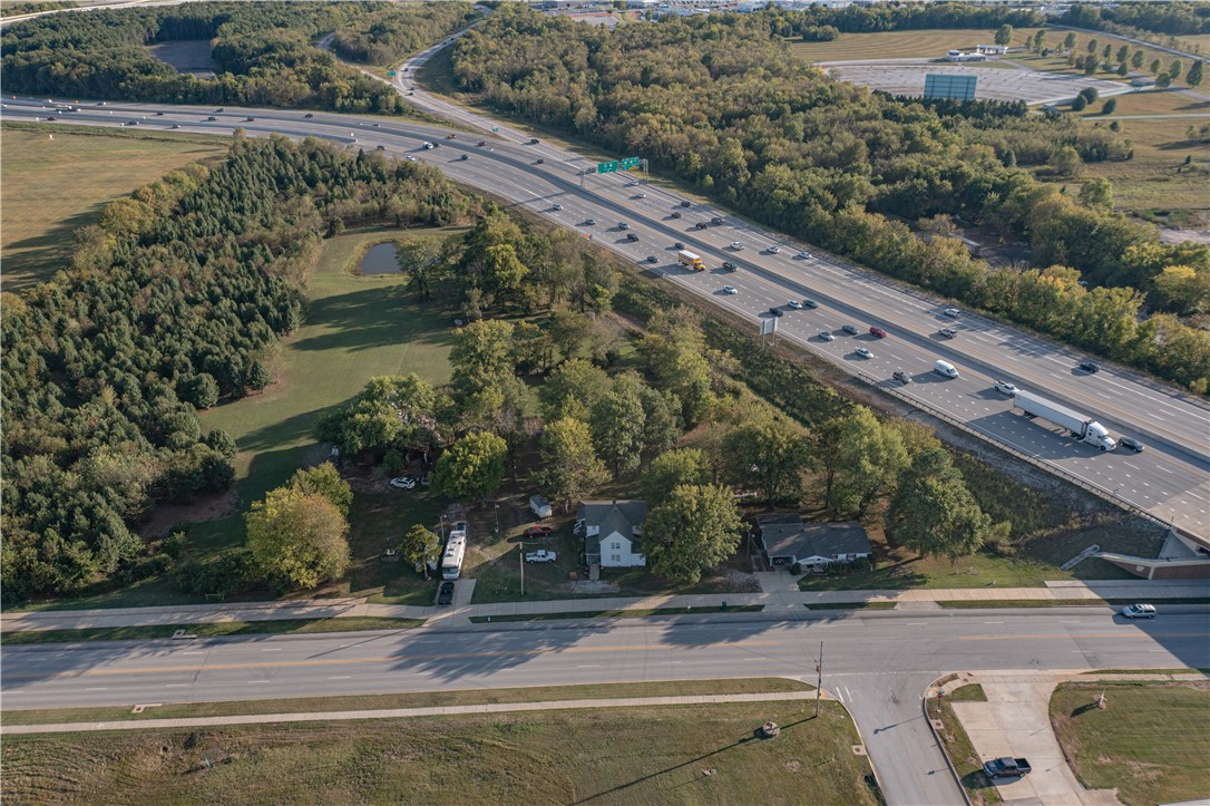 Fayetteville Outlots - Land