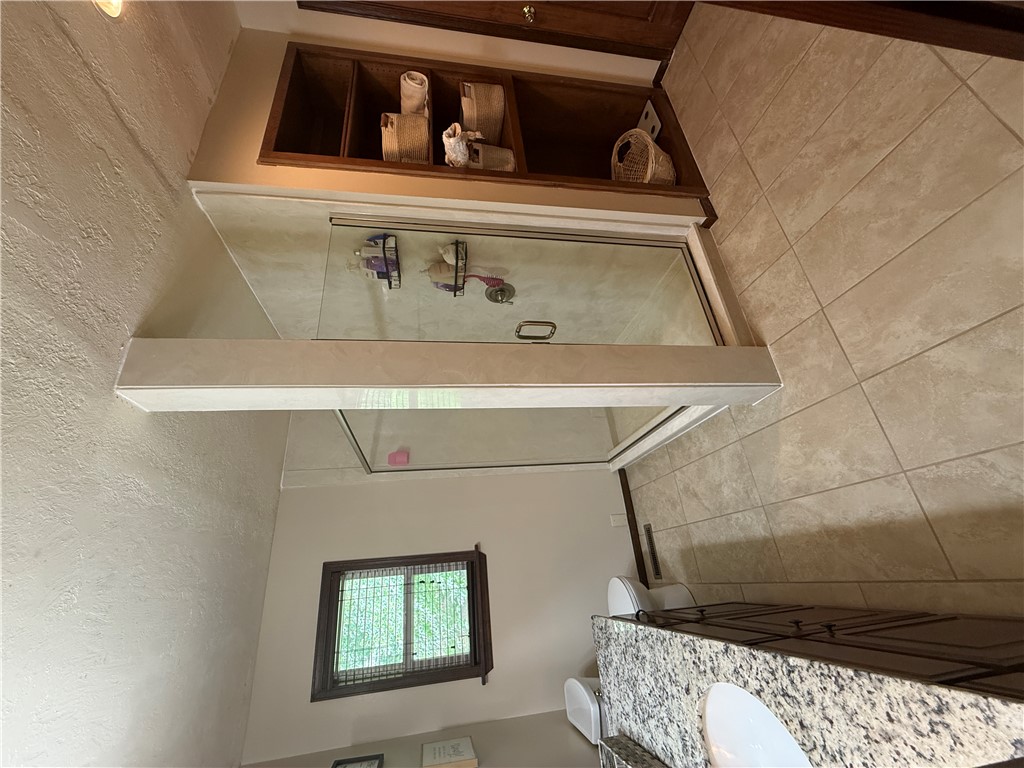 GAITHER MT EST 3 - Residential