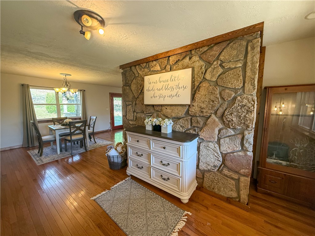 GAITHER MT EST 3 - Residential