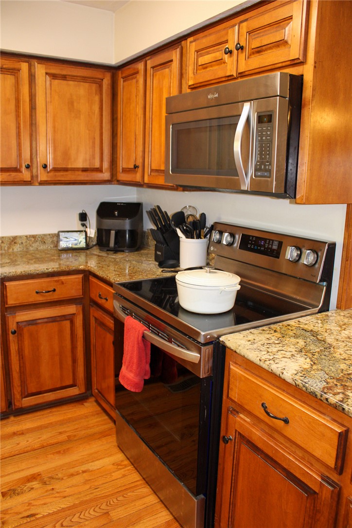 GAITHER MT EST 3 - Residential