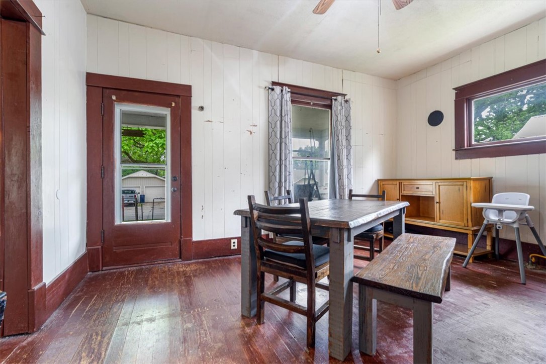 Beauchamps Add Siloam Spgs - Residential