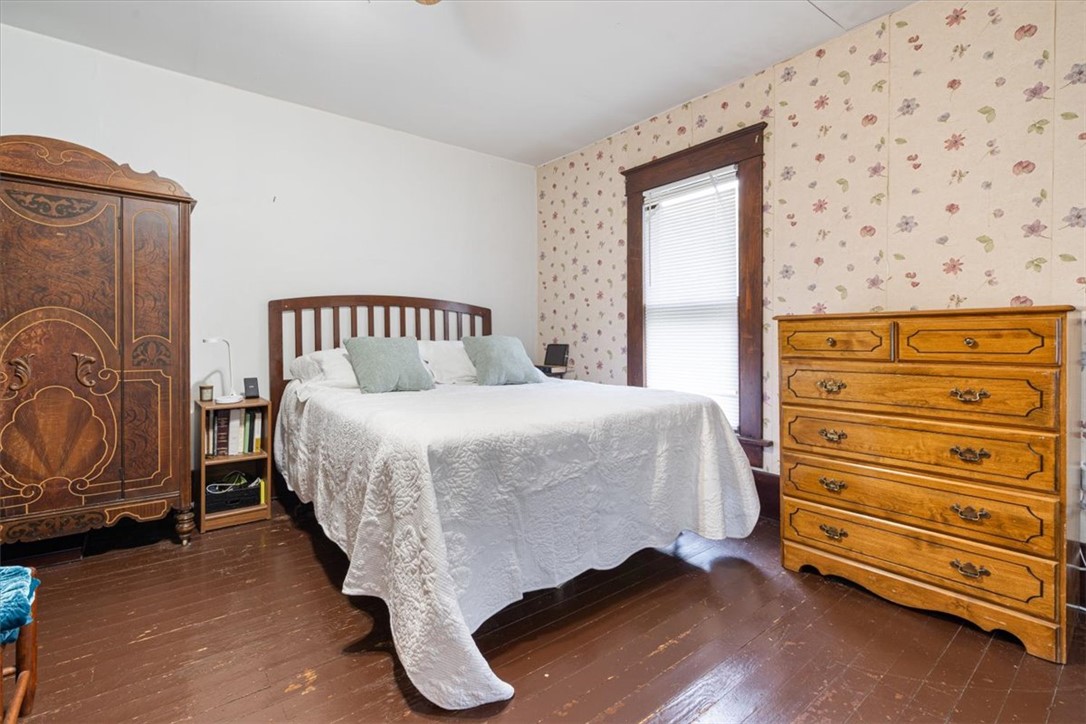 Beauchamps Add Siloam Spgs - Residential