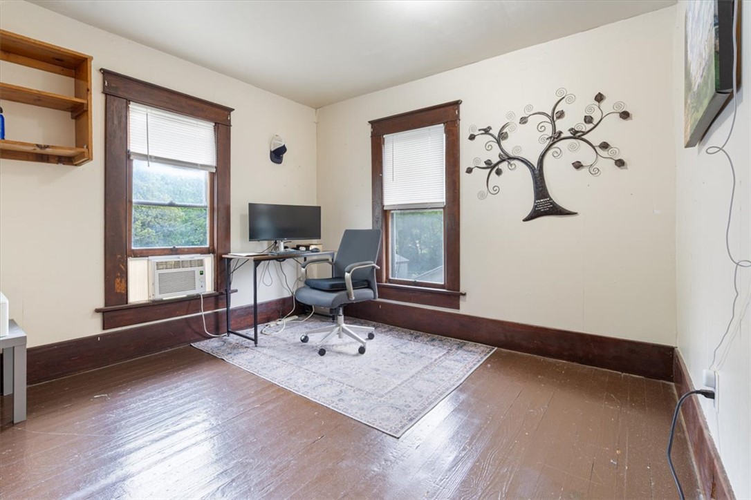 Beauchamps Add Siloam Spgs - Residential