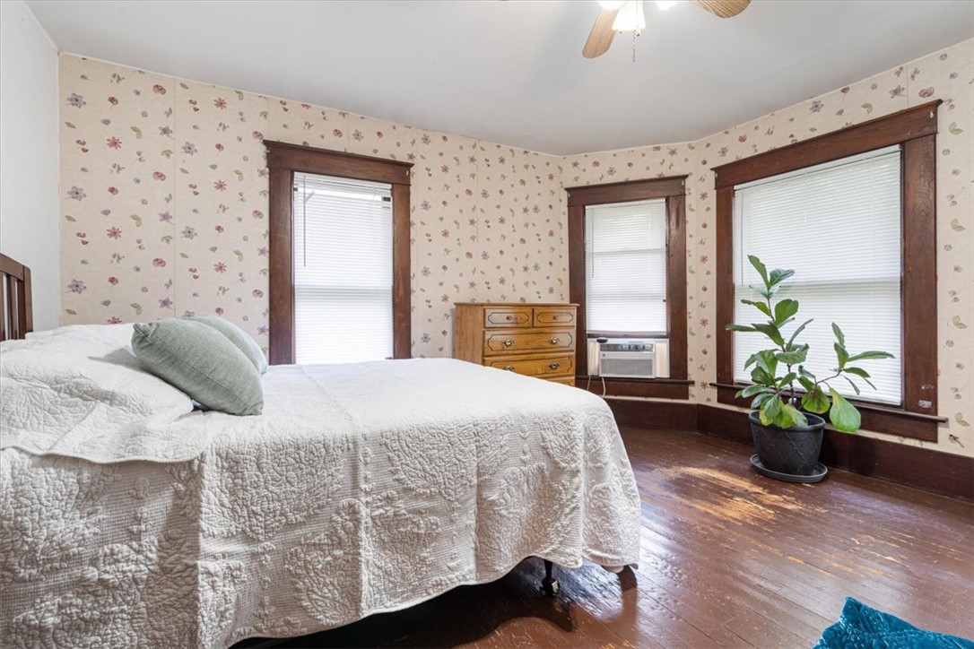 Beauchamps Add Siloam Spgs - Residential