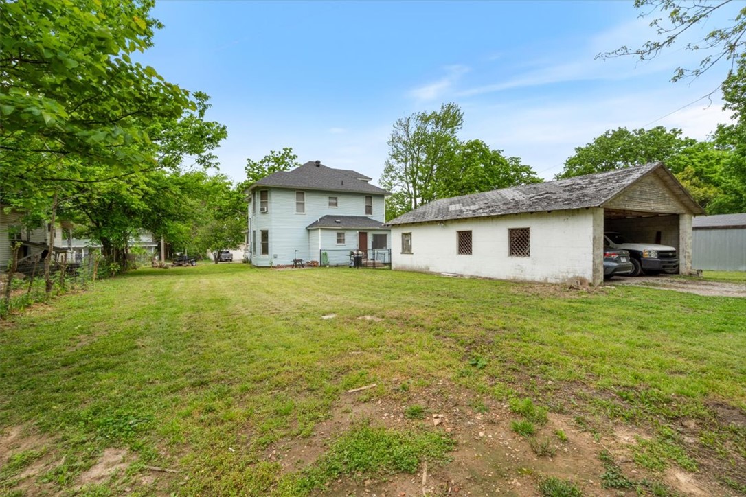 Beauchamps Add Siloam Spgs - Residential