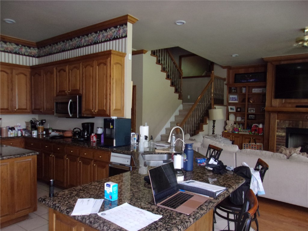 Thornbury Sub Ph I Springdale - Residential