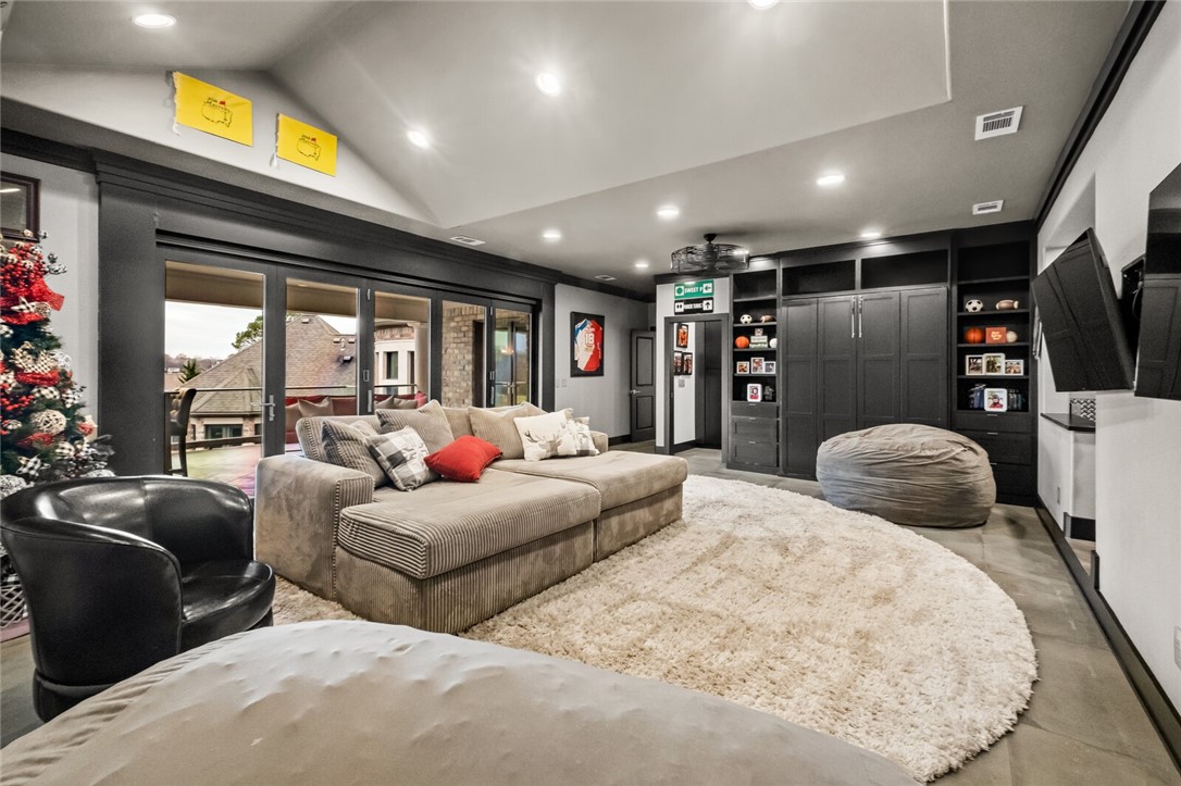 Pinnacle - Residential