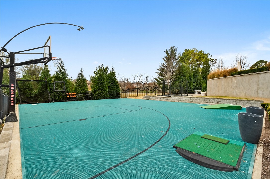 Pinnacle - Residential