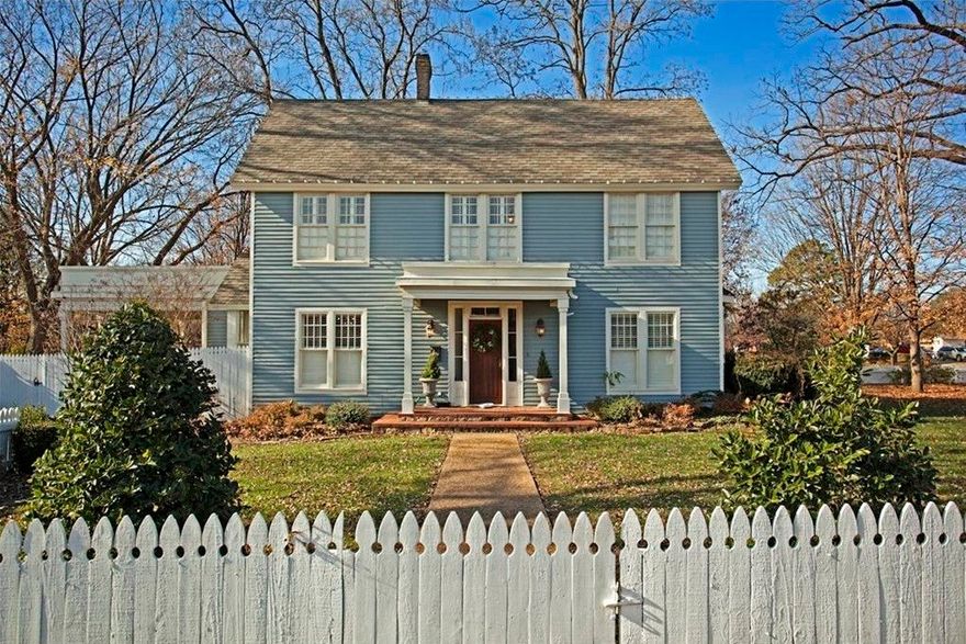 Beautifully renovated Historic home just steps from the Bentonville Square! Located on the scenic West Central Avenue, this home has it all. Vintage wood flooring throughout, abundant windows for natural light, and a detached guest cottage with full kitchen, living area, study, bedroom, 1.5 baths and utility room. Great investment potential! This house is full of charm and character, and beautifully remodeled, with an incredible location. Schedule your showing today!