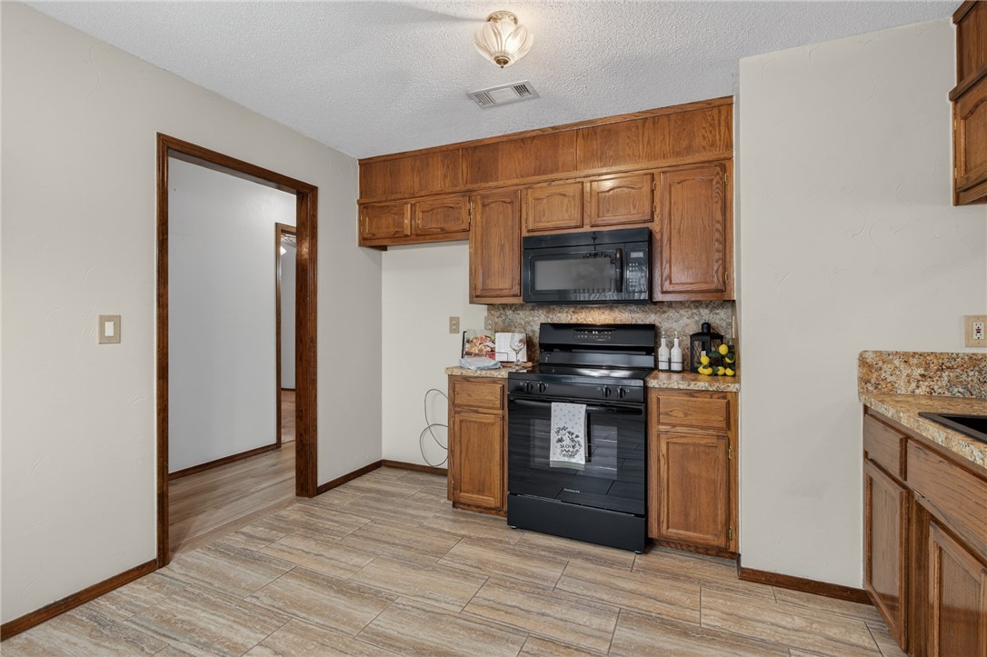 Timber Oaks - Residential