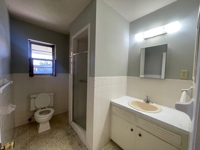 Rolling Meadows - Residential Lease