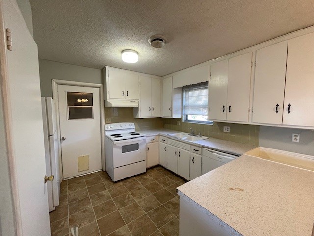 Rolling Meadows - Residential Lease