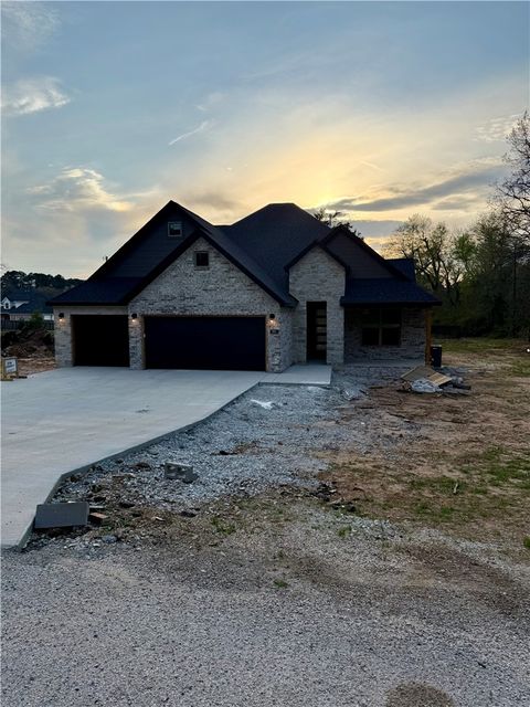 Photo of 3067 NW Shelton Road, Fayetteville, AR 72703 (MLS # 1341007)