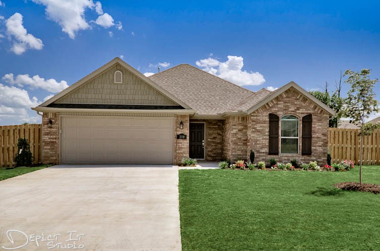 Beautiful New 3 bdr/2bath all Brick home being built by Riverwood Homes-granite in kit & bths-large pantry-stainless steel appliances- Living rm to have upgraded tile floors, gas fireplace-crown molding in liv & mst bdr-carpet & ceramic tile-utility rm w/cabinets- covered patio-Garage door opener & key pad entry-pull down attic storage-privacy fenced in Front-Covered Patio-Landscaped-Full Privacy fenced back yard-Sold before print
