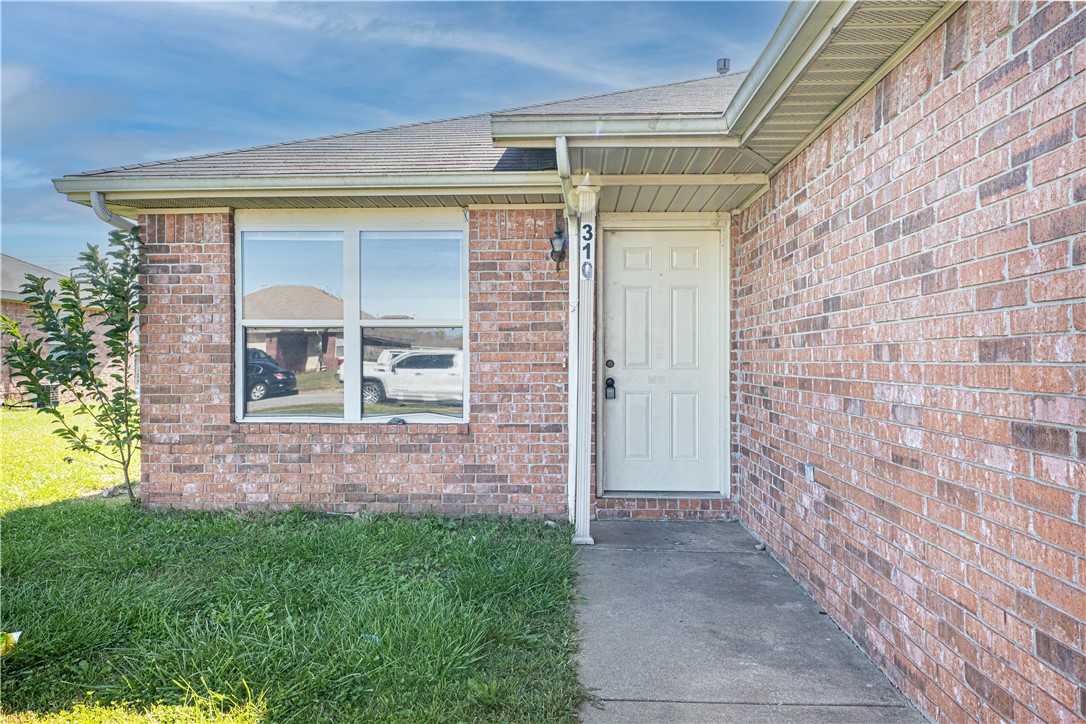 Plantation Ph I, The Rogers - Residential Lease