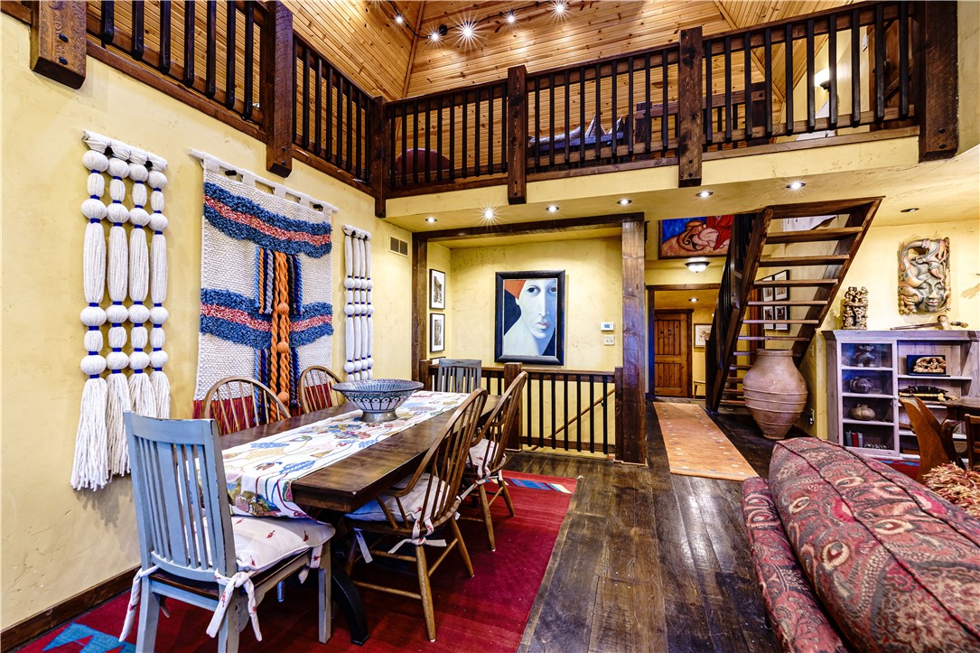 Unit 6 Holiday Island - Residential