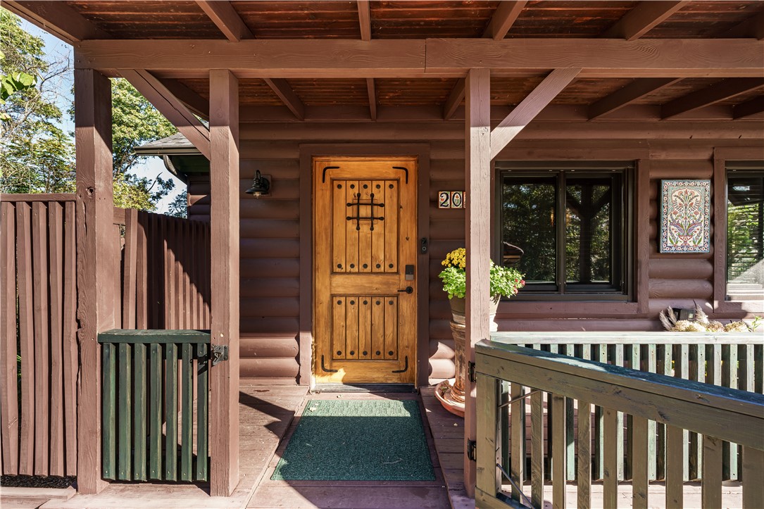 Unit 6 Holiday Island - Residential