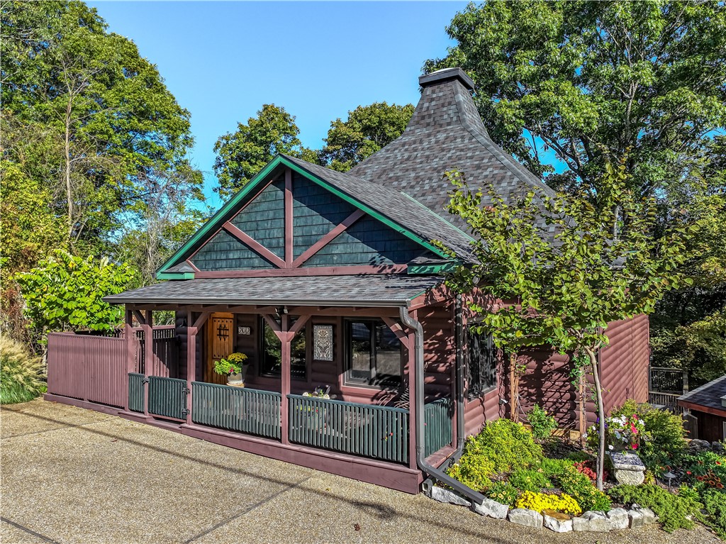 Unit 6 Holiday Island - Residential