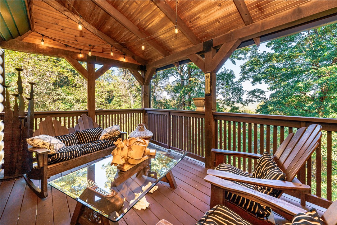 Unit 6 Holiday Island - Residential