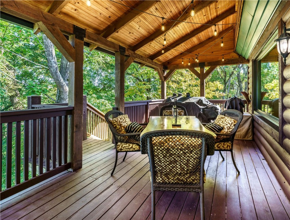 Unit 6 Holiday Island - Residential