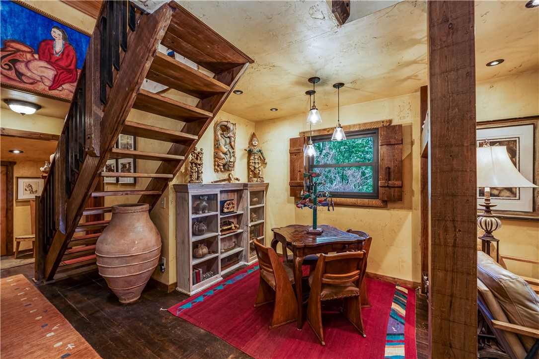 Unit 6 Holiday Island - Residential