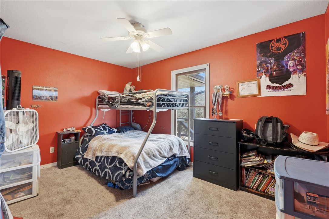 UNIT 5 HOLIDAY ISLAND - Residential